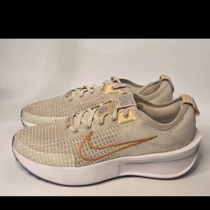 Nike Lightweight Neutral Running Shoes - Beige with Orange Swoosh